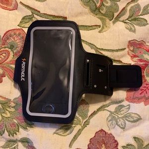 iPhone armband for exercise
